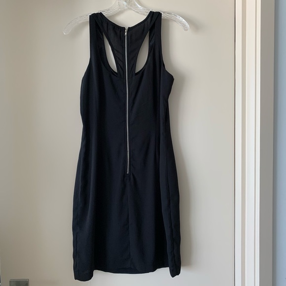 Love Stitch Dress NWOT - Picture 4 of 6